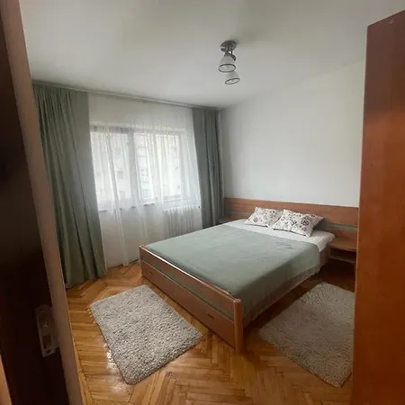 Aliseo Theater 2 Apartment Drobeta Turnu Severin Exterior photo